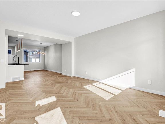 3rd image of 16231 19th Ave SW #71