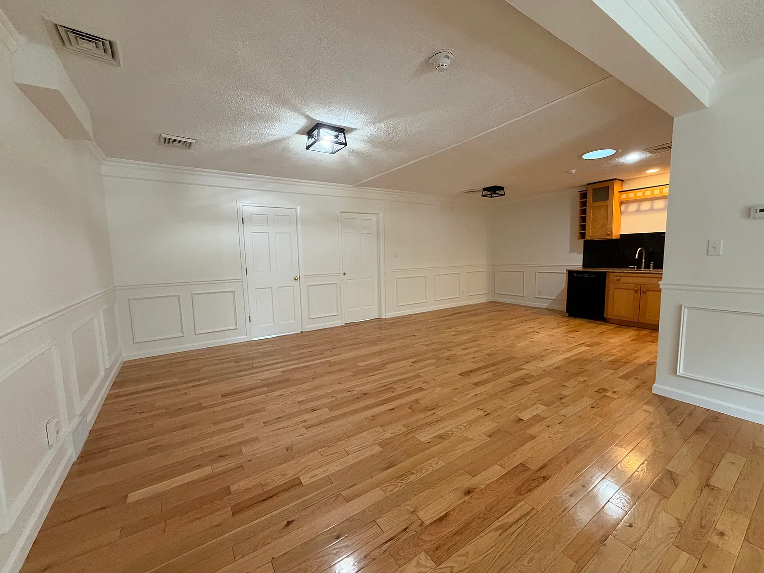 2 bed, $1,700 — Photo 2
