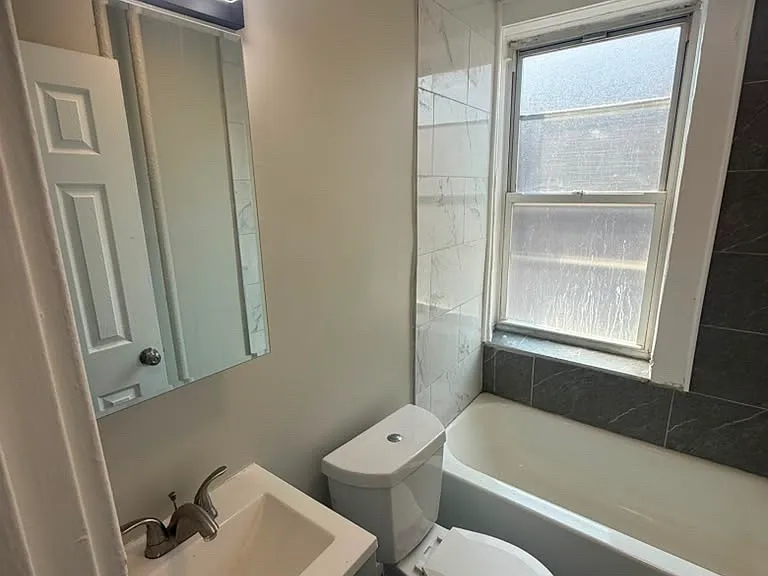 248 Orange Pl #25 — Photo 5
