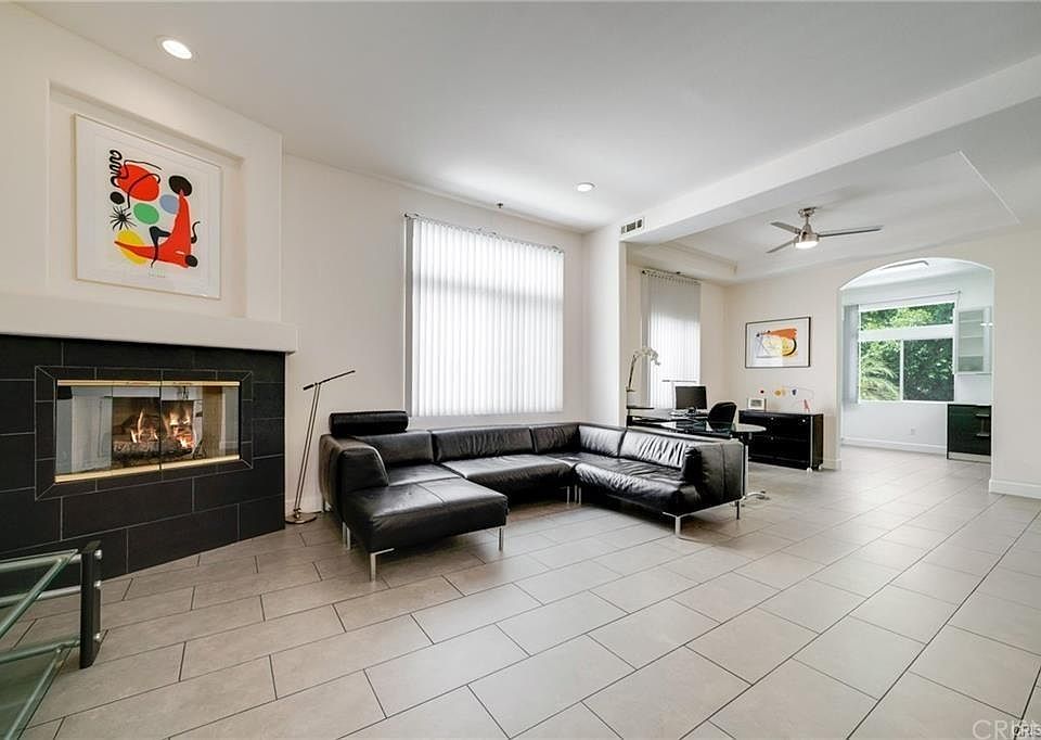 1st image of 4520 Fulton Ave