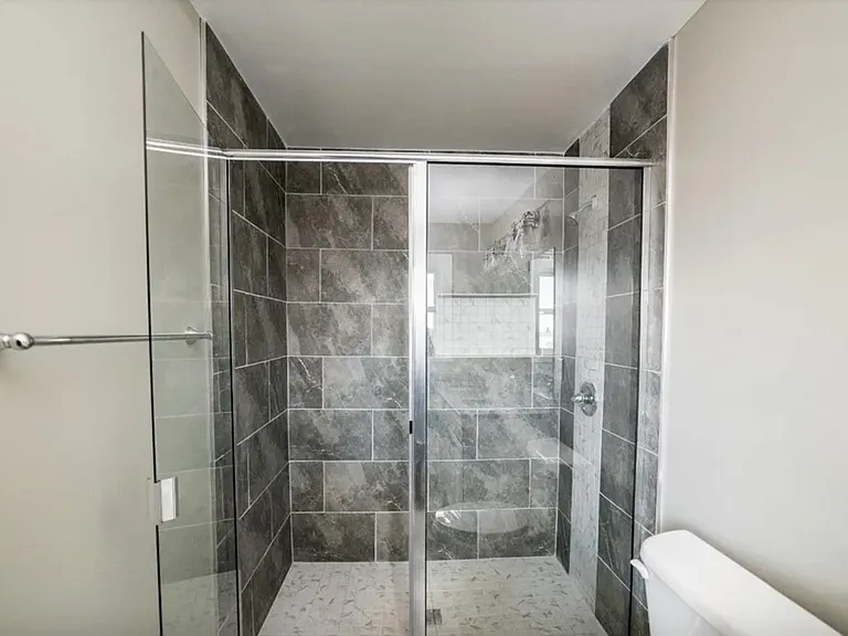 9 Emanuel Ct #9 — Photo 12