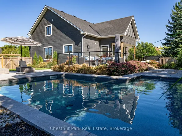 154 Brooker Blvd, The Blue Mountains, ON L9Y 0M2