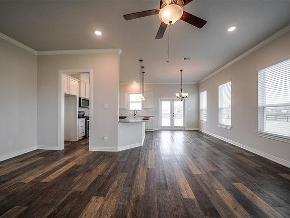 4th image of 6720 Bayou Trail Dr