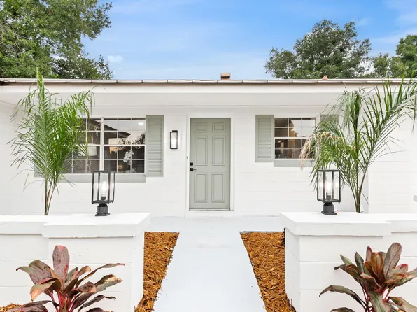 343 Casuarina Cir, Saint Augustine, FL 32086