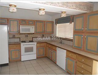 1st image of 332 Simon Bolivar Dr