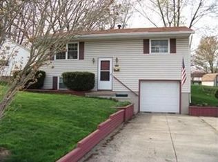 305 Ritter St, Rittman, OH 44270