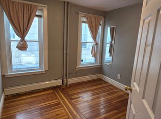 Affordable 3 bedroom, 1 bathroom, 1st floor, Albany, NY 12203