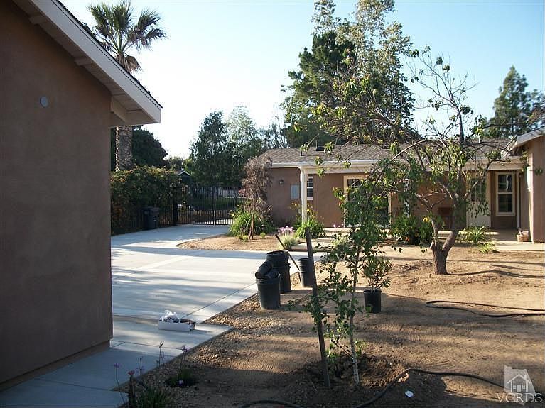 1st image of 1072 Calle Jazmin