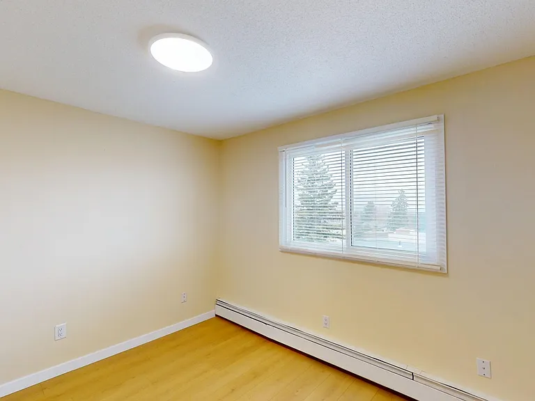 102 Huntington Park Bay NW — Photo 11
