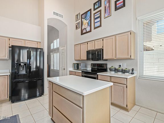 3rd image of 11053 N 130TH Place