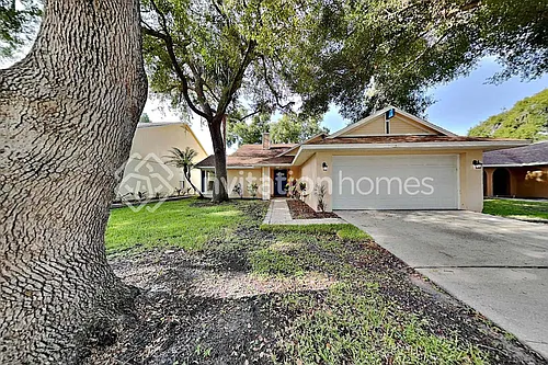 1410 High Knoll Dr Photo 1