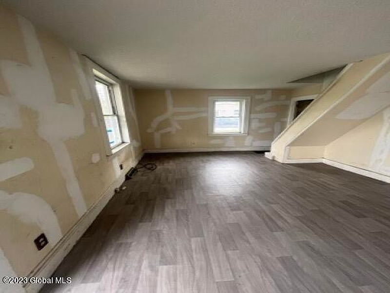 5th image of 2023 Westside Avenue