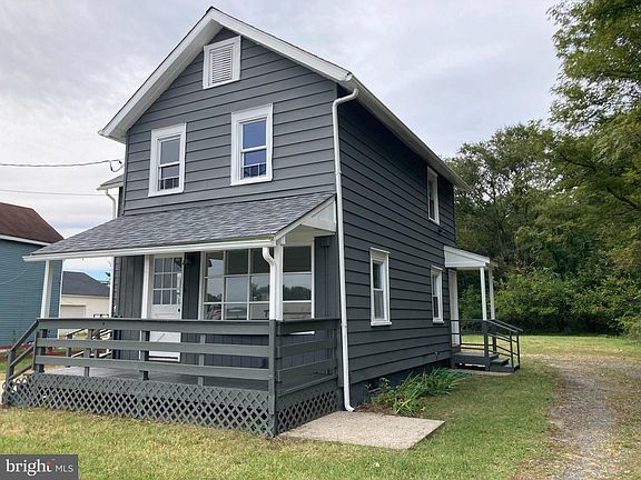 4th image of 511 Williamstown Rd