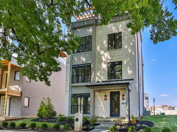 2936 Robertson Ave, Cincinnati, OH 45209