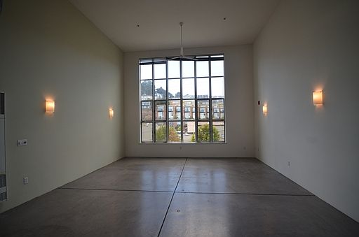 5th image of 699 Mississippi St APT 205