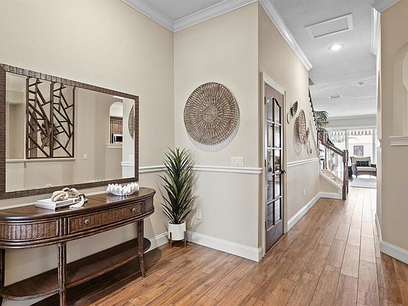 3rd image of 354 Larboard Way