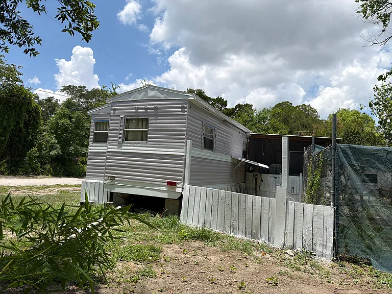 Kricket Ln — Photo 9