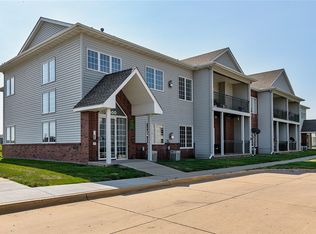 1345 SE Florence Dr APT 410, Waukee, IA 50263
