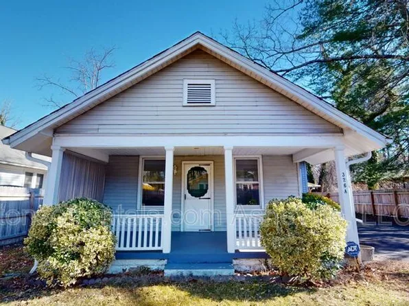 326 Spring St APT A, Hendersonville, NC 28739