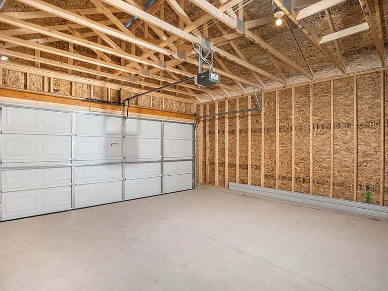 5661 Coddington Ln — Photo 24