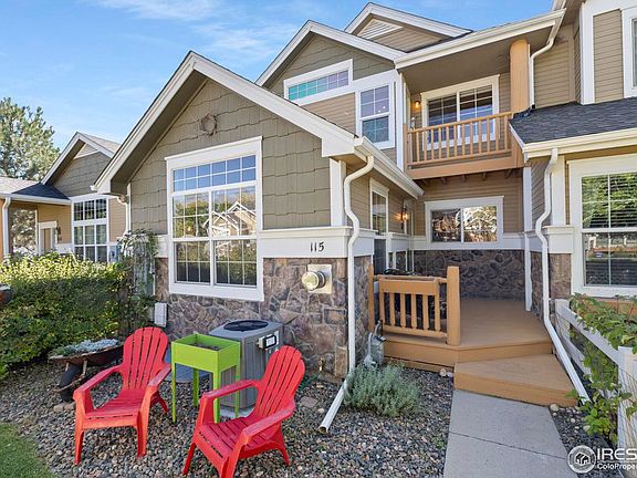 2nd image of 115 Bayside Cir