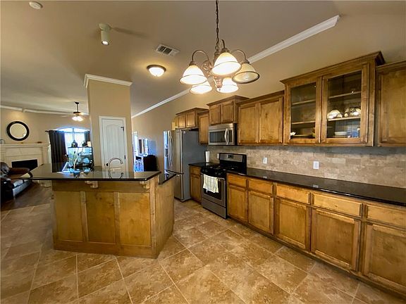 4th image of 2521 Caribou Ct