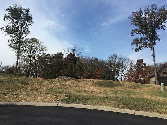 5th image of 127 Waters Hill Cir Lot 12