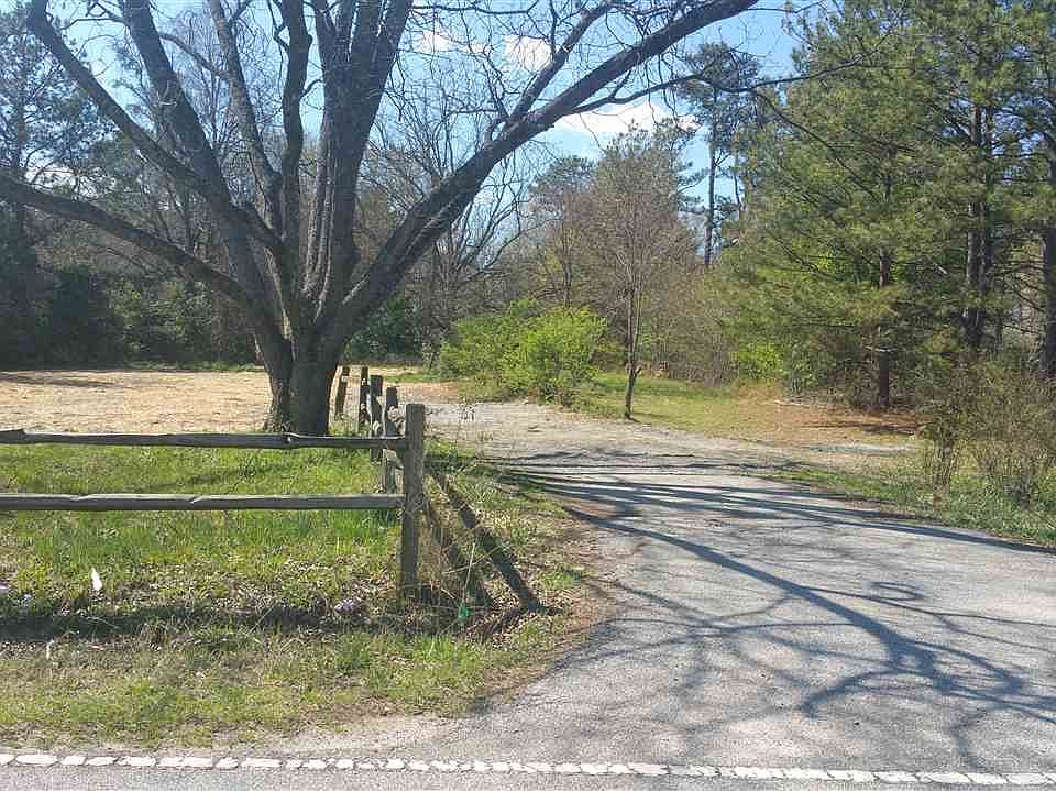 2nd image of 145 Cycle Dr