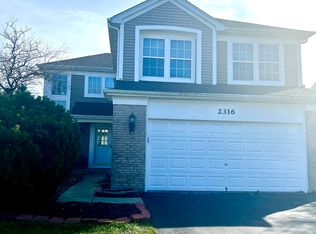 2316 Emerson Ln, Naperville, IL 60540