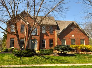 7691 Forest Knoll Dr, Dublin, OH 43017