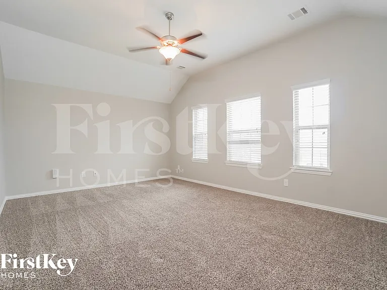 6730 Trinity Trail Ln — Photo 11