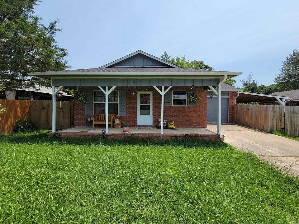 1st image of 8 Cagle St