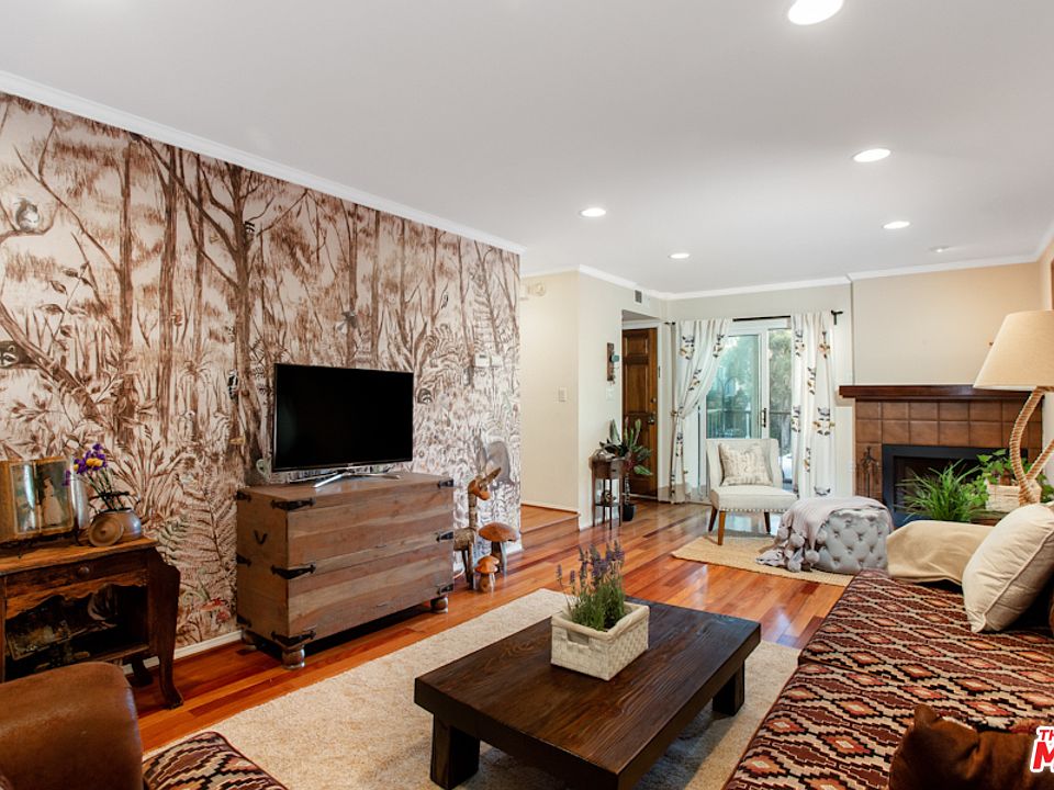 1st image of 1611 Granville Ave APT 3