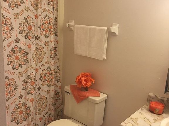 3rd image of 4701 Indian Hills Dr APT 1
