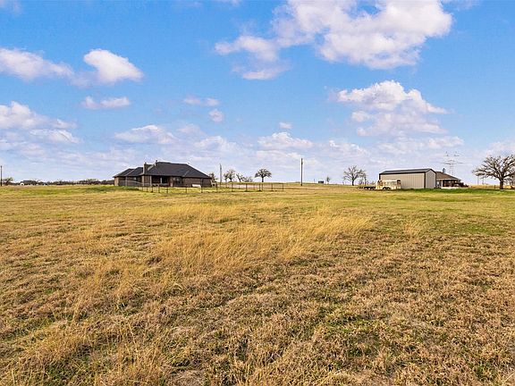 4th image of 170 Rolling Hills Blvd