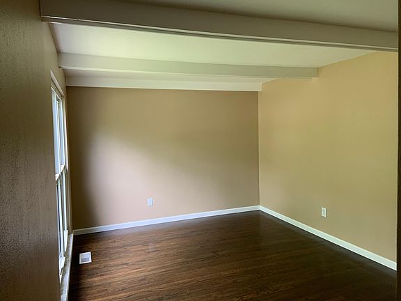 3rd image of 3609 Gordon Ave