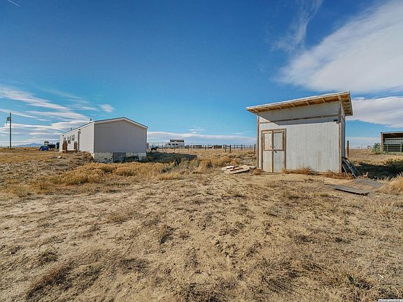 5th image of 32 Private Lake Rd