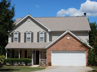 715 Beaver Pond Trl, Fairburn, GA 30213