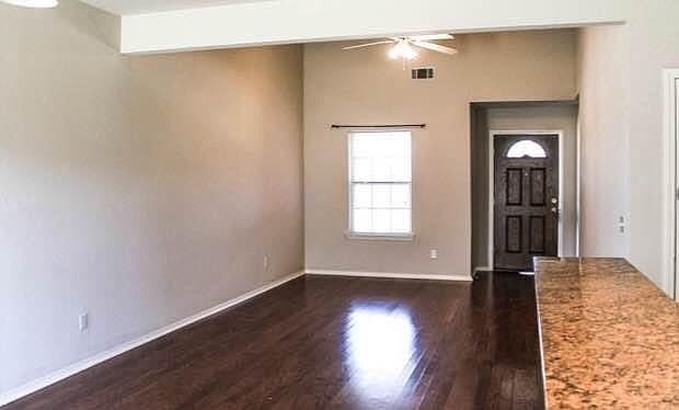 2nd image of 3007 SW Amberwood Blvd Unit 1