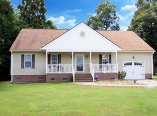 105 Williams St, Hertford, NC 27944