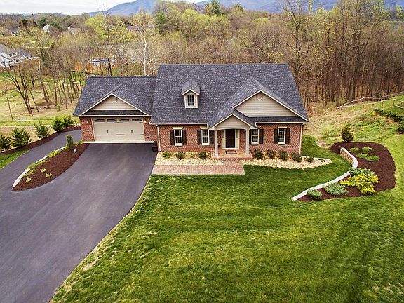 2nd image of 6632 Leffler Ln