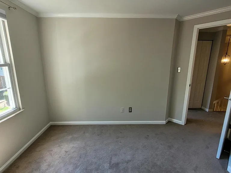 7831 Stephanie Ln — Photo 33