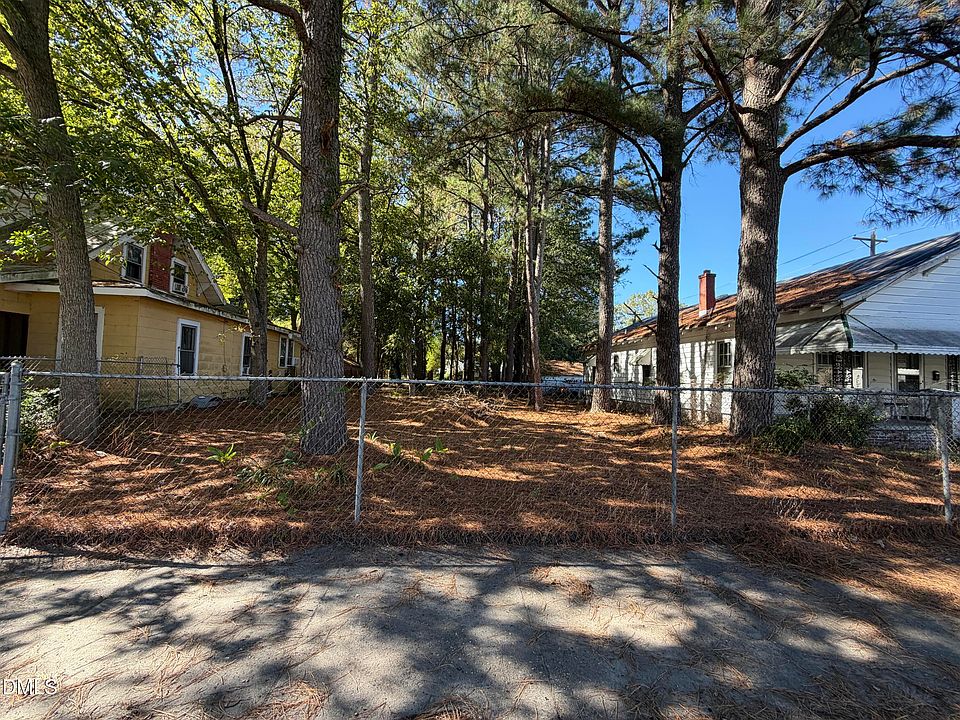 1st image of 1106 S Franklin St Lot 100