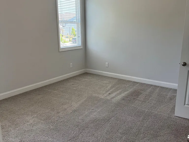1202 Ainsworth Aly — Photo 17