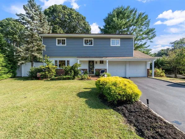 2 Landview Drive, Kings Park, NY 11754