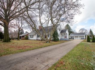 2714 Harvard Blvd, Erie, PA 16508