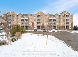1360 Costigan Rd #111, Milton, ON L9T 8X6