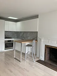 Rented by Marc Alloul, LREB