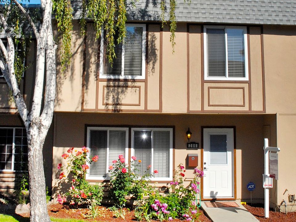 1st image of 286 Palacio Royale Cir