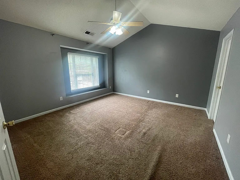 16737 Timber Crossing Rd — Photo 10